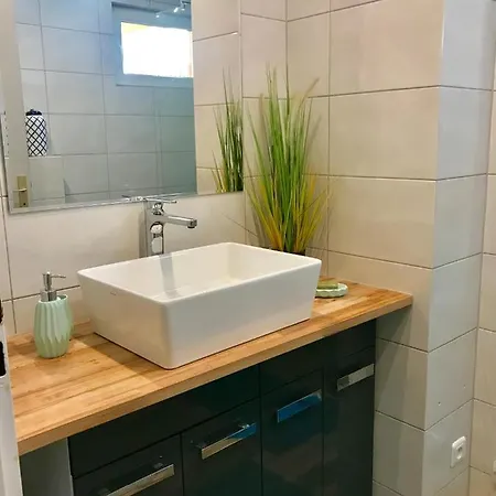 Ou La & La A Vos Pieds Daire Calvi (Corsica)